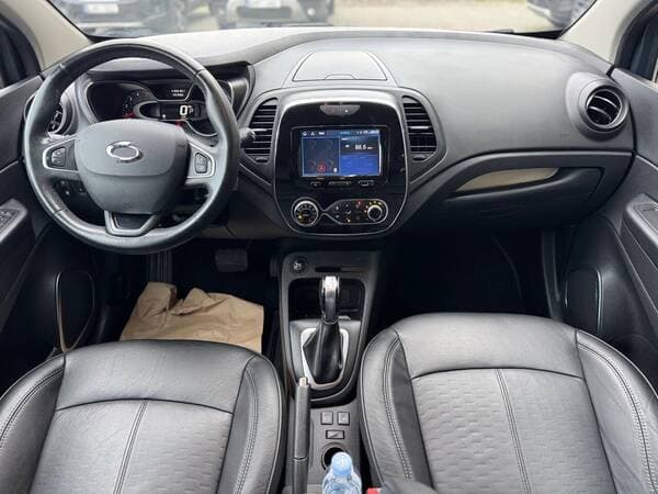 Renault Captur 2018 — Миниатюра 9
