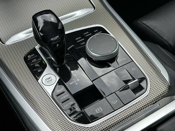 2021 BMW X5 4.5e — Miniatură 13