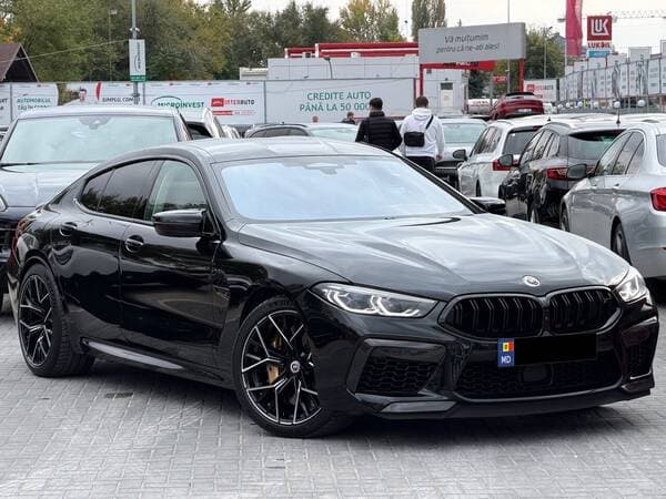 2021 BMW M8 Competition — Miniatură 2
