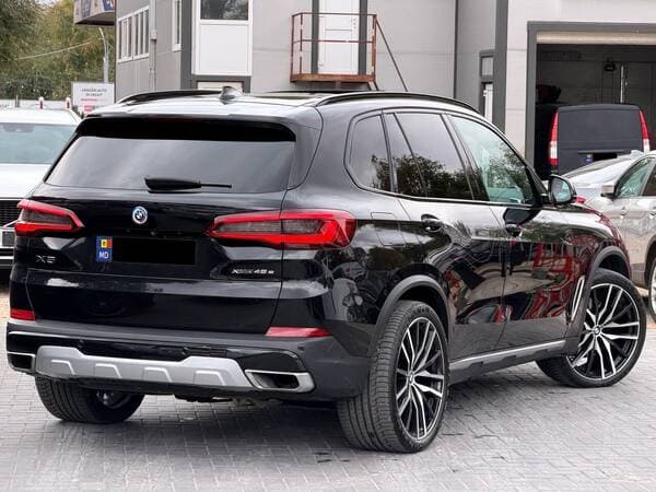 BMW X5 4.5e 2019 — Миниатюра 3