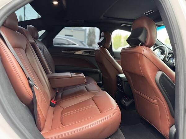 2019 Lincoln MKZ — Miniatură 19