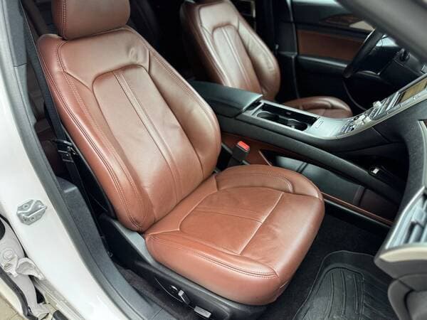 2019 Lincoln MKZ — Miniatură 8