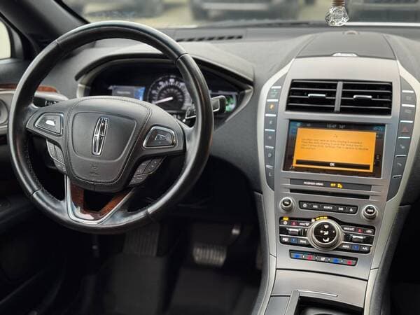2019 Lincoln MKZ — Miniatură 10