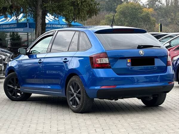 2016 Skoda Rapid — Miniatură 4