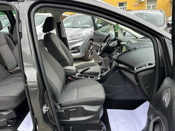 2017 Ford Grand C-MAX — Miniatură 19