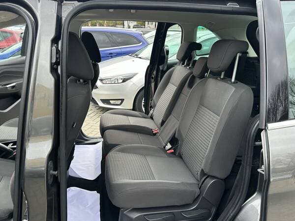 2017 Ford Grand C-MAX — Miniatură 16