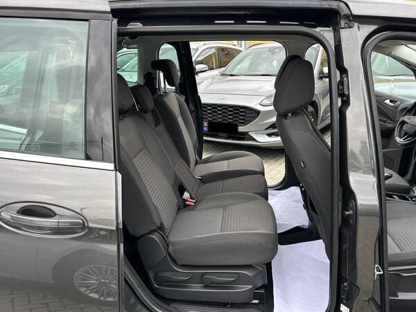 2017 Ford Grand C-MAX — Miniatură 17