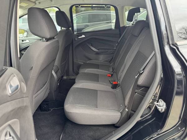 2017 Ford C-MAX — Miniatură 15