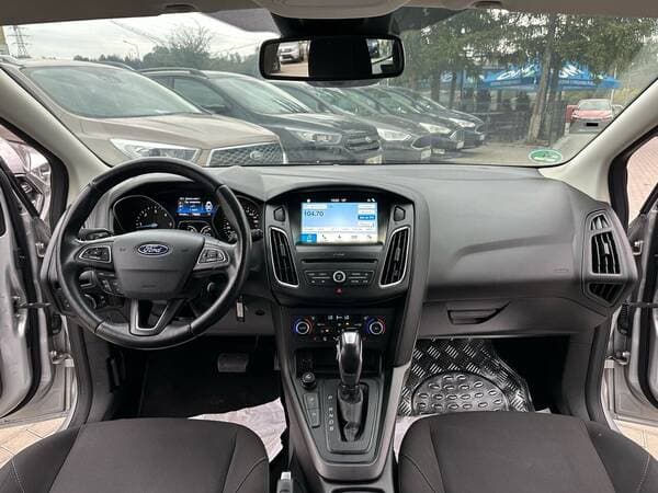 2018 Ford Focus — Miniatură 8
