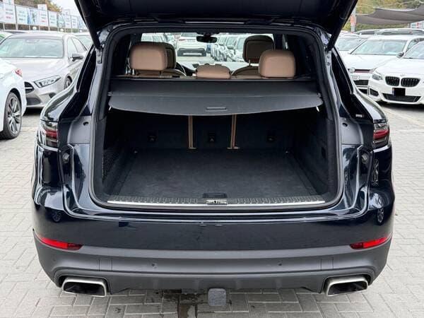2018 Porsche Cayenne — Miniatură 23