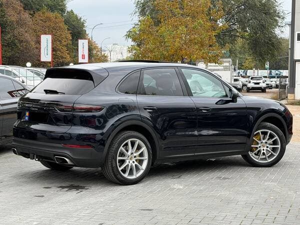 2018 Porsche Cayenne — Miniatură 3