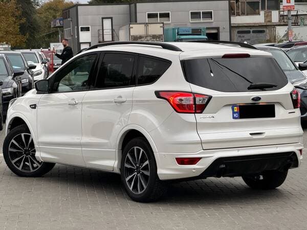 2019 Ford Kuga — Miniatură 4