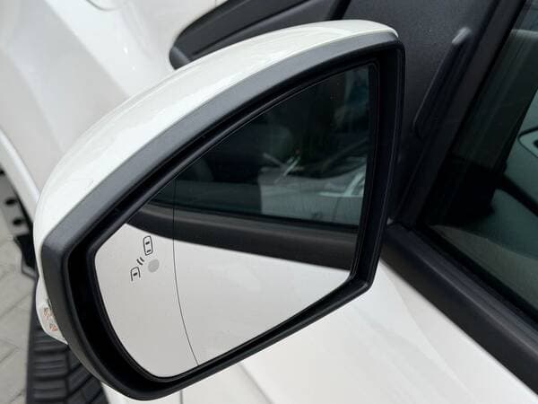2019 Ford Kuga — Miniatură 6