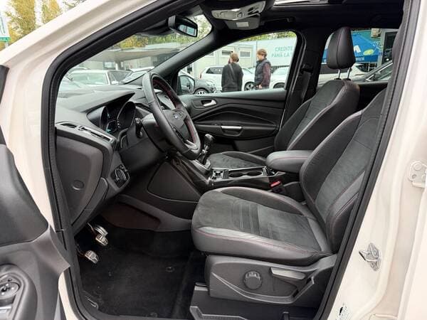 2019 Ford Kuga — Miniatură 7
