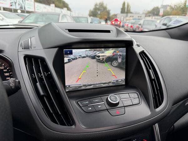 2019 Ford Kuga — Miniatură 14