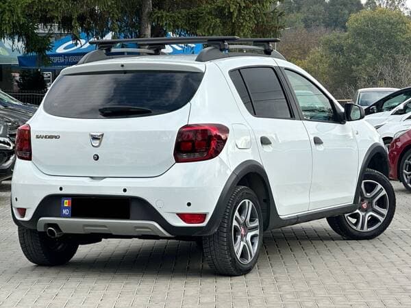 2019 Dacia Sandero Stepway — Miniatură 3