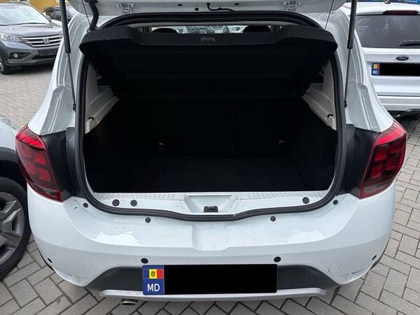 2019 Dacia Sandero Stepway — Miniatură 18