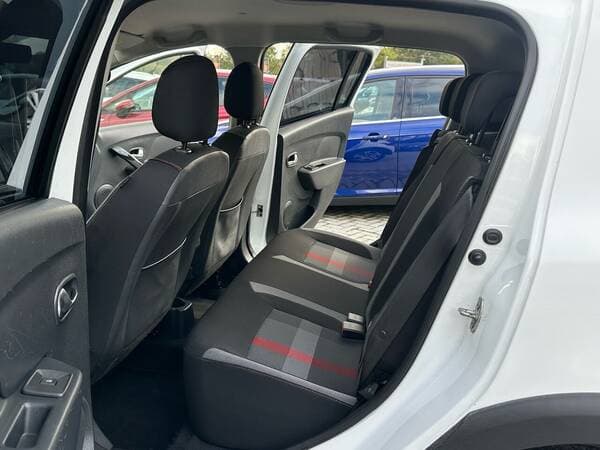 2019 Dacia Sandero Stepway — Miniatură 15