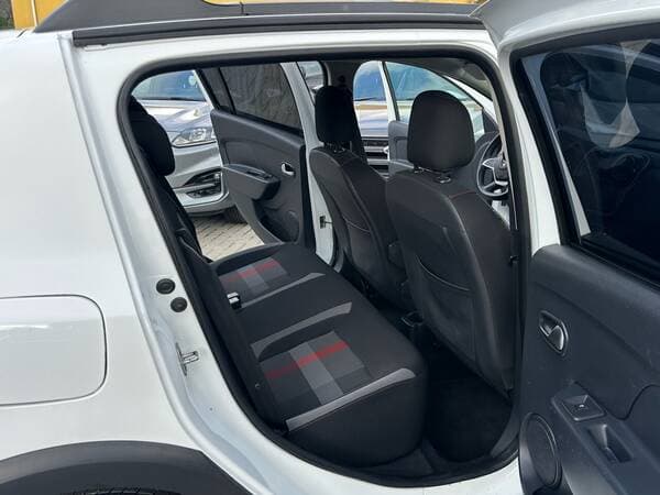 2019 Dacia Sandero Stepway — Miniatură 16