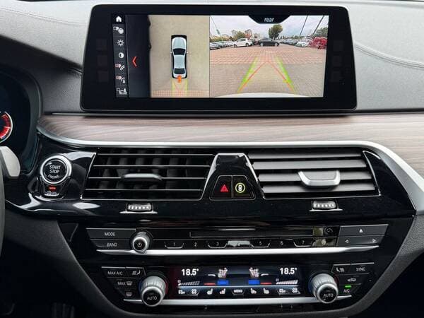 2017 BMW 530 — Miniatură 14