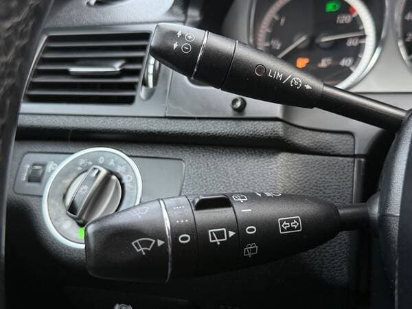 2008 Mercedes C 180 — Miniatură 11
