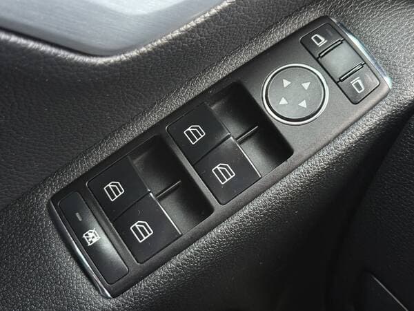 2008 Mercedes C 180 — Miniatură 13