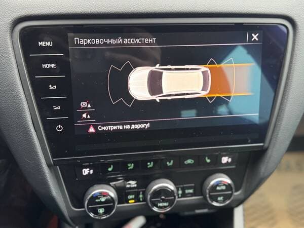 2019 Skoda Octavia — Miniatură 10
