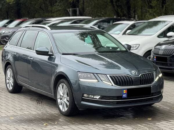 2019 Skoda Octavia — Miniatură 2