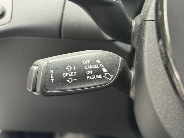2015 Audi A4 — Miniatură 14