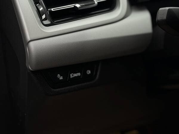 2023 BMW X1 2.3D — Miniatură 16