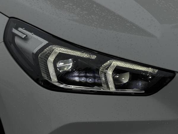 2023 BMW X1 2.3D — Miniatură 5