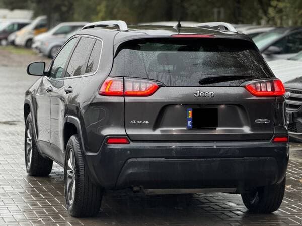 2019 Jeep Cherokee — Miniatură 4