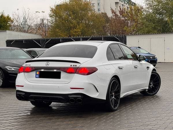 2024 Mercedes E 53 AMG — Miniatură 3