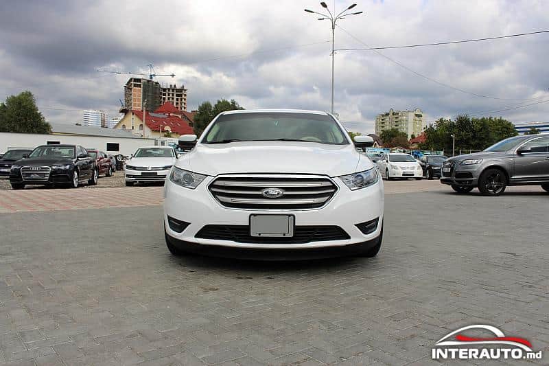 Ford Taurus 2