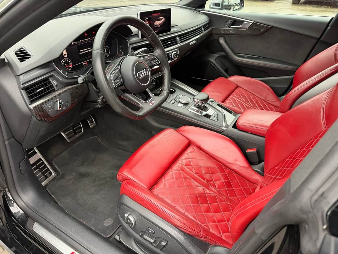 Audi S5 5