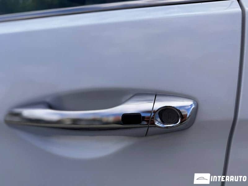 Hyundai Santa Fe 5