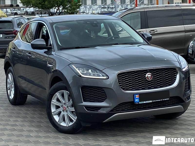 Jaguar E-Pace 3