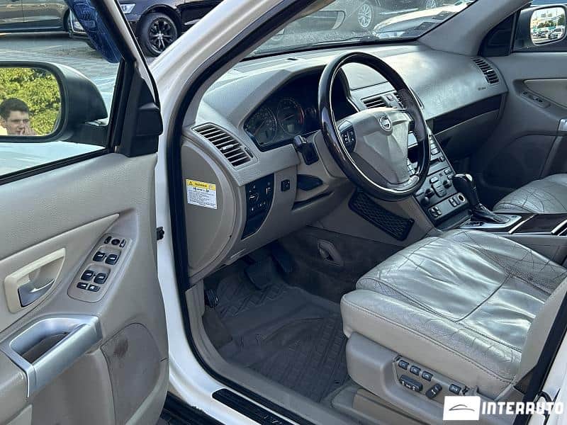 Volvo XC 90 5