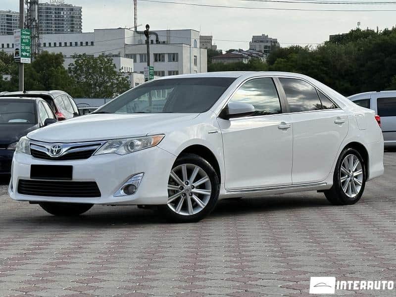 Toyota Camry 2011