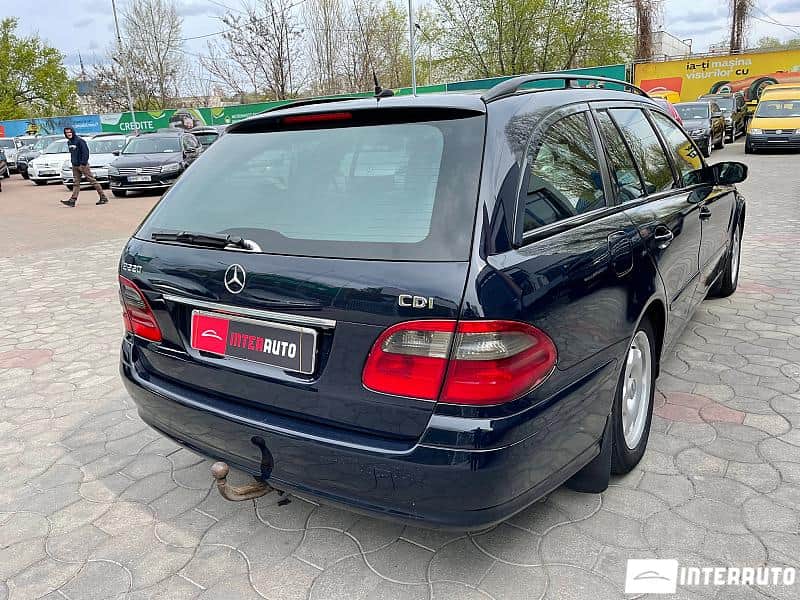 Mercedes E 220 4