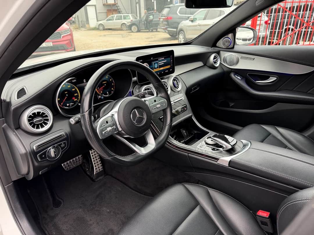 Mercedes C 300 5