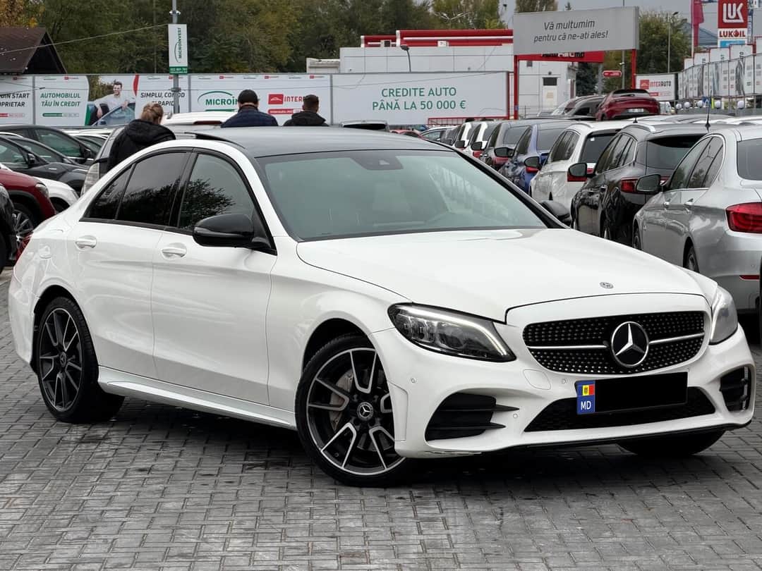 Mercedes C 300 2