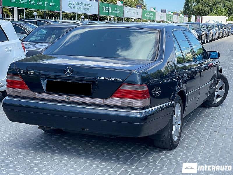 Mercedes S 300 2