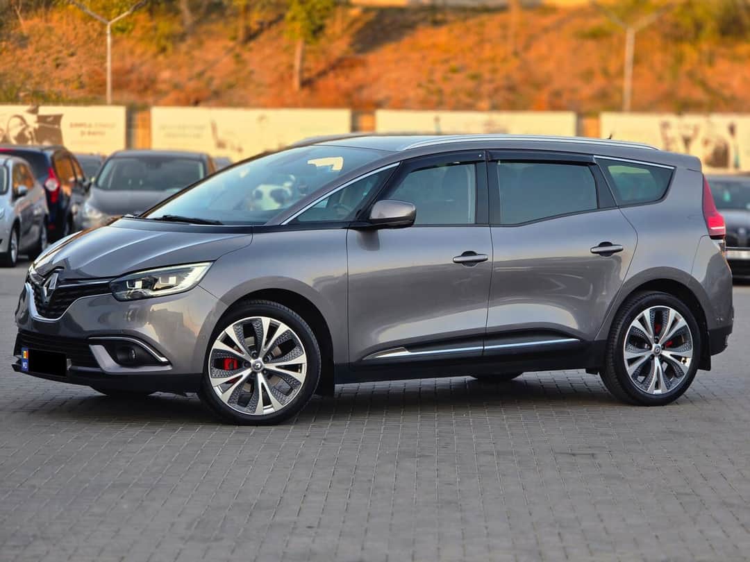 Renault Grand Scenic 2