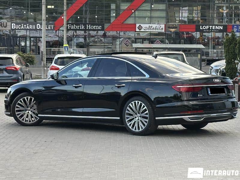 Audi A8 4