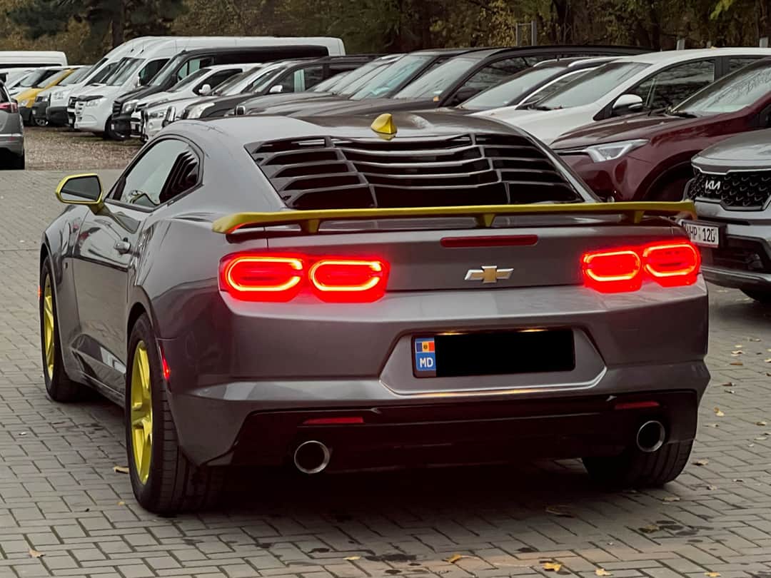 Chevrolet Camaro 4