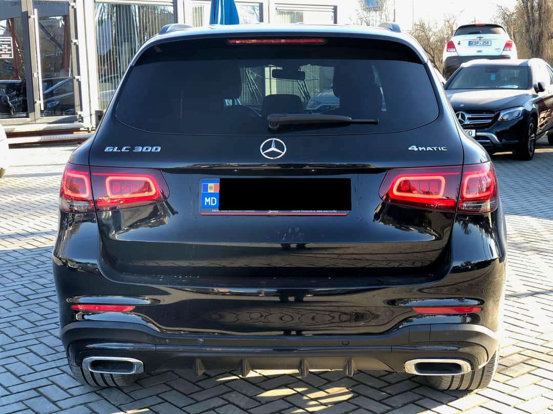 Mercedes GLC 300 5