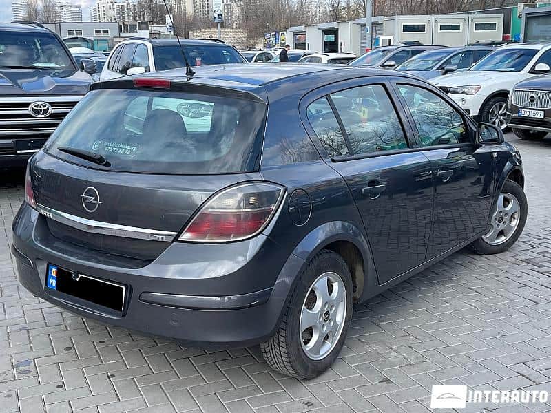 Opel Astra 4