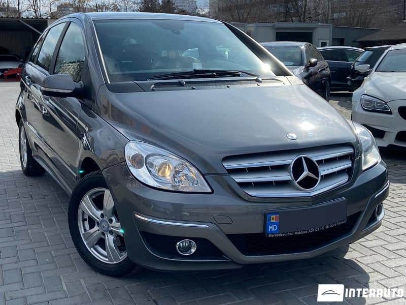 Mercedes B 160 2