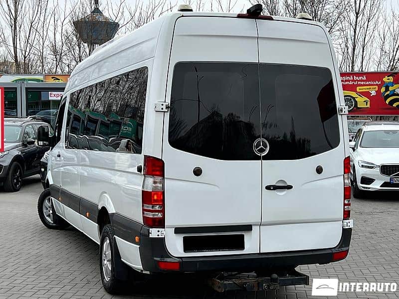 Mercedes Sprinter 3